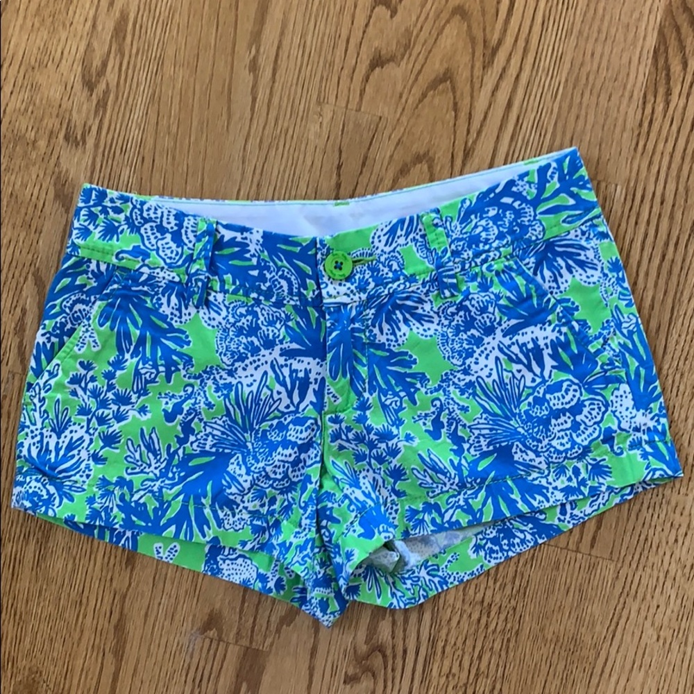 Lilly Pulitzer Walsh short